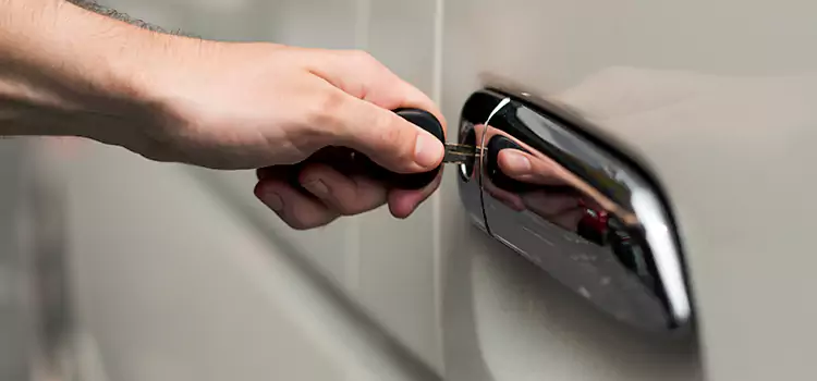 Why Choose Our Auto Locksmith Team in Oak Lawn, IL?